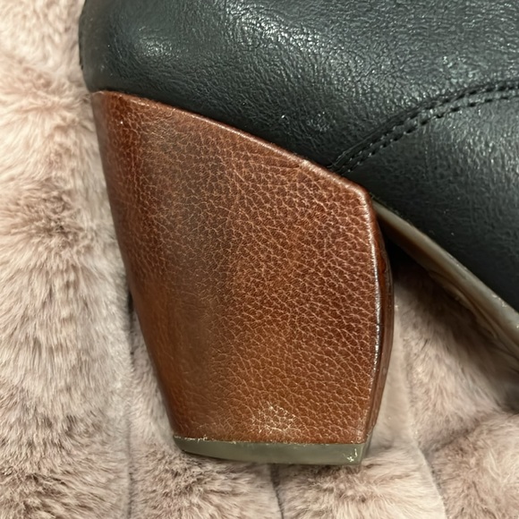 Kork Ease black ankle bootie size 7.5 - Picture 9 of 11